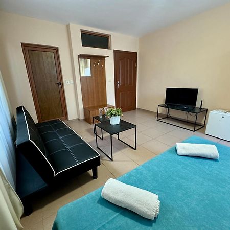 Guest House Family Plovdiv Exterior photo