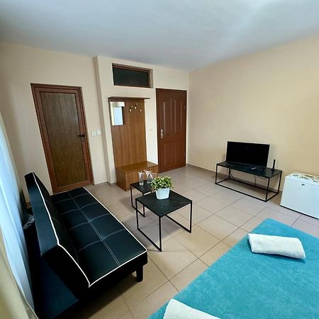 Guest House Family Plovdiv Exterior photo